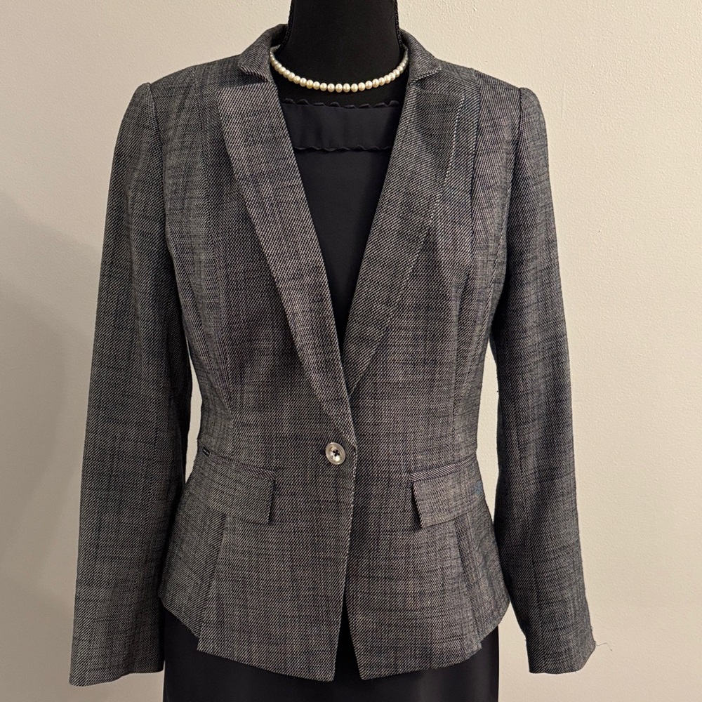 White House Black Market Navy Blazer